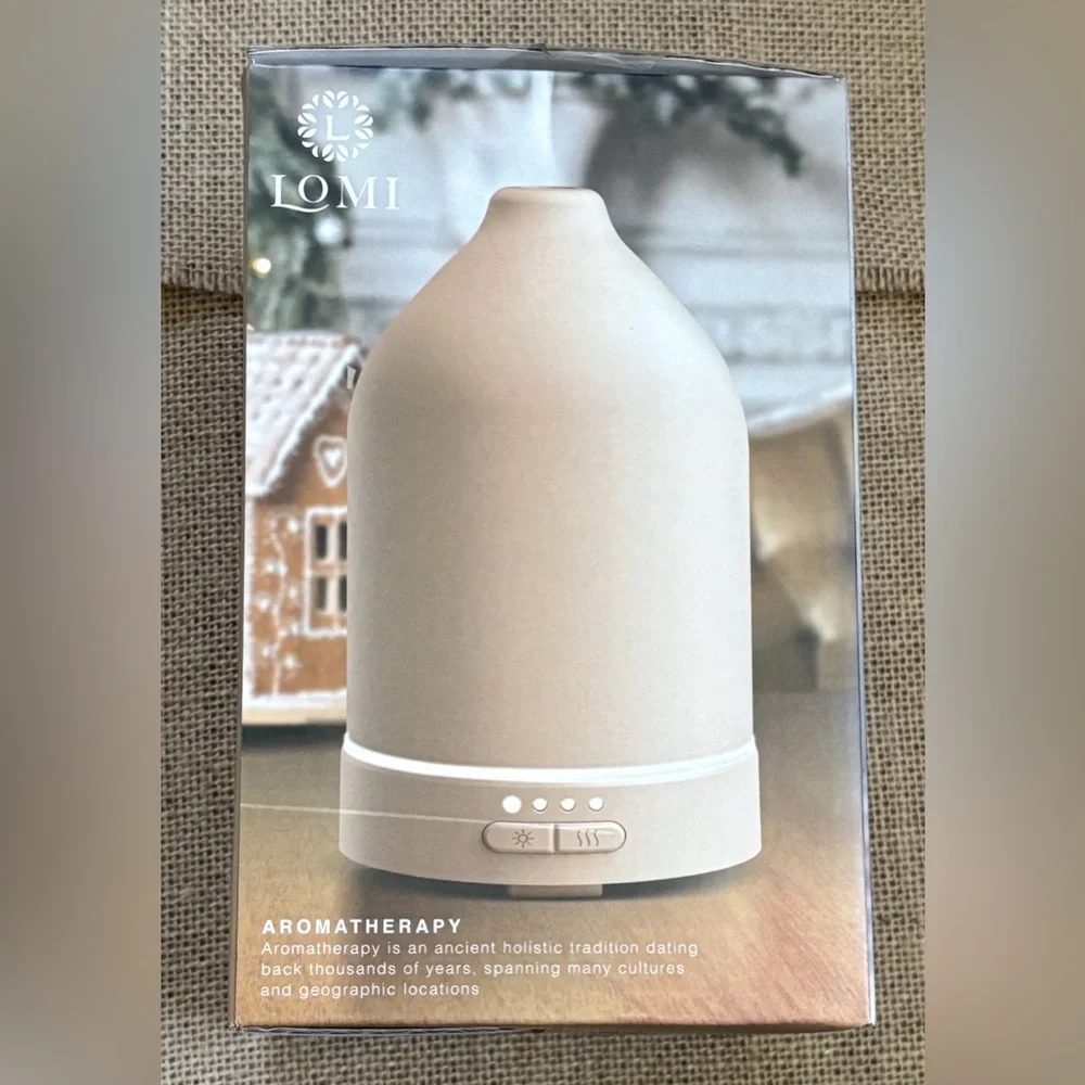 Lomi Aroma Ultrasonic Diffuser Holiday Edition With Gingerbread Oil Neutral